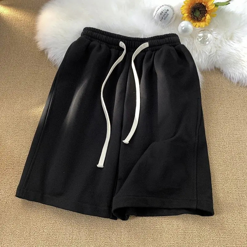 Trendy and Versatile Black Shorts for Boys Summer 2026 New Breathable Casual Five Quarter Pants Loose Straight Sports Pants