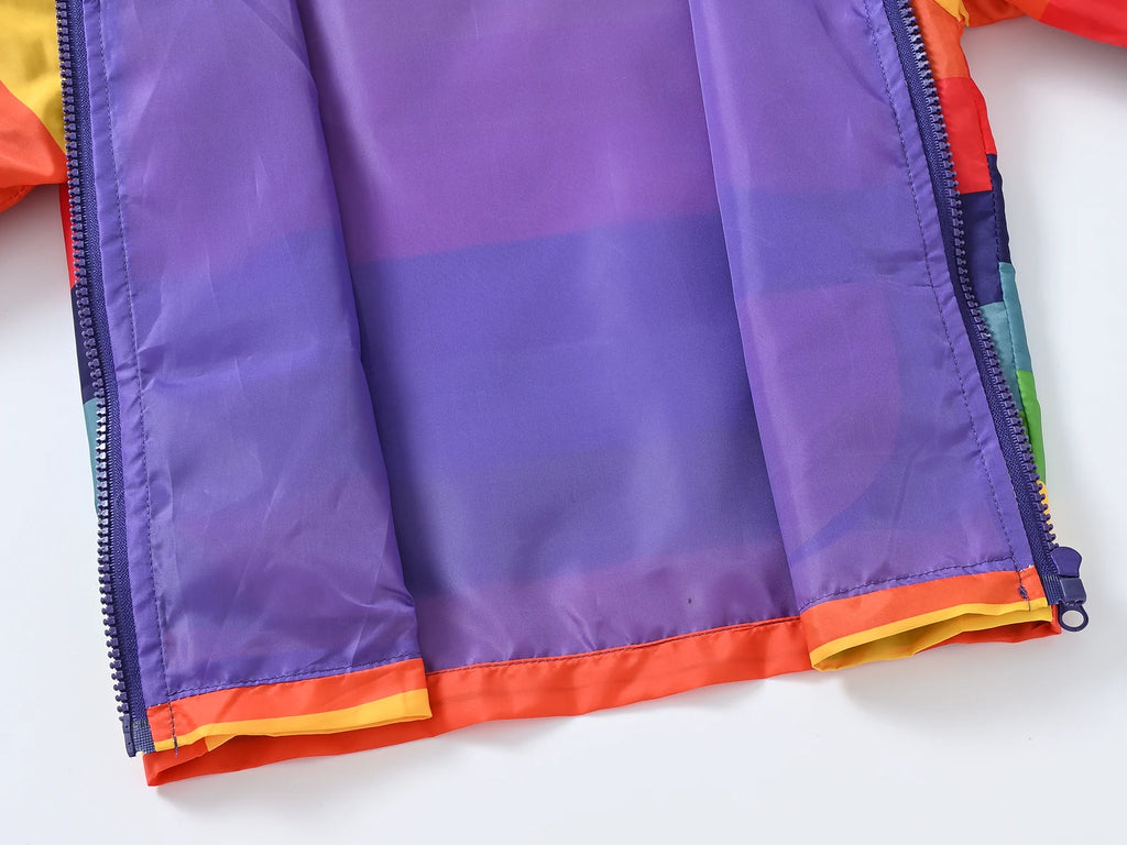 Boys' and girls' jackets are fashionable and comfortable, suitable for children aged 1-7T. Children's jackets