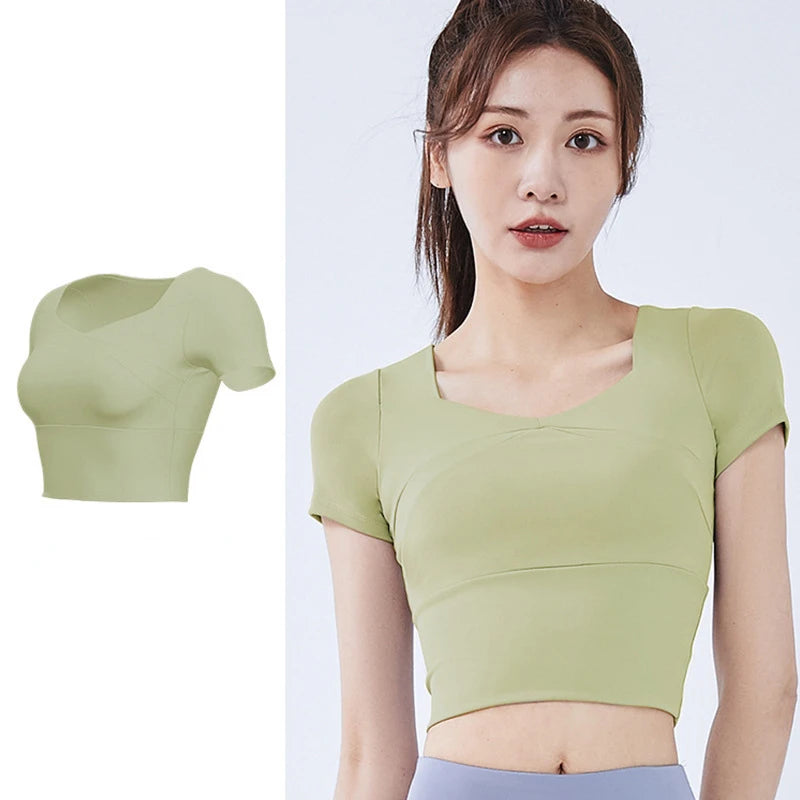 Slim Solid T Shirts for Women with Chest Pads Yoga T Shirts Gym Trainning Running High Elastic Fashion Knit Fitness Short Sleeve