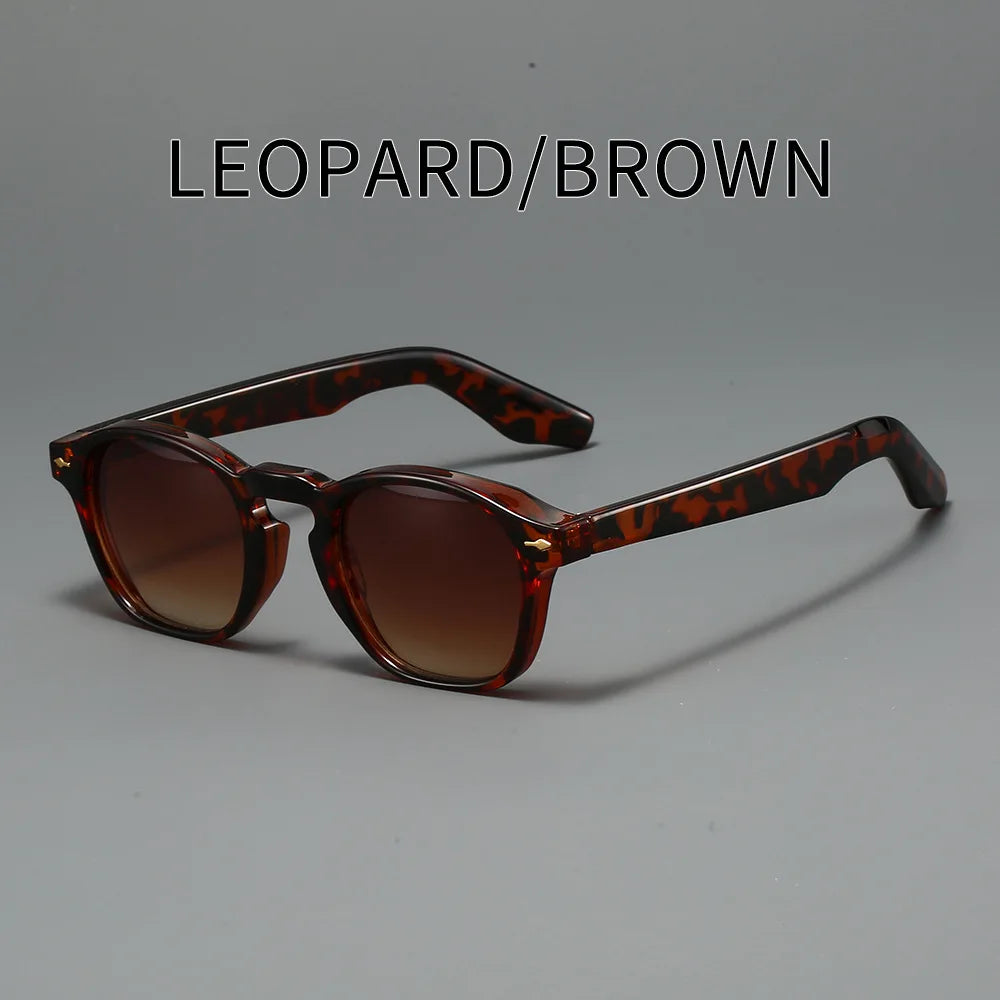 2025New Sun Reading Glasses Man Woman  Retro Blocking Blue Light Unisex Gradient Readers  UV400 Sunnies Outdoor Multifunctional
