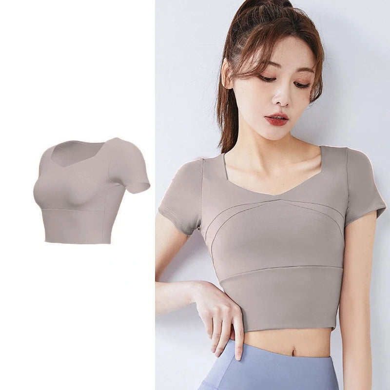 Slim Solid T Shirts for Women with Chest Pads Yoga T Shirts Gym Trainning Running High Elastic Fashion Knit Fitness Short Sleeve